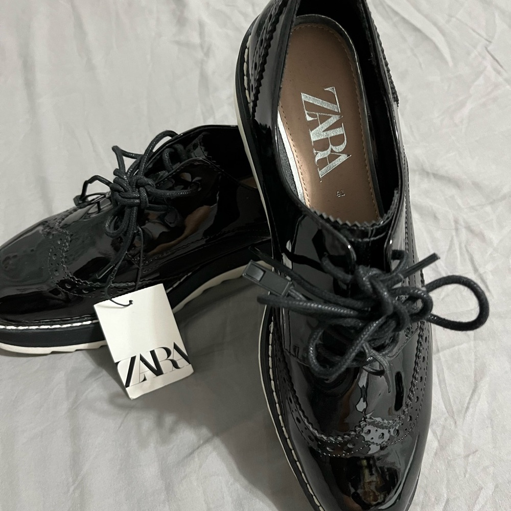 Zara flat shoes